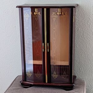 Vintage Style Jewelry Case